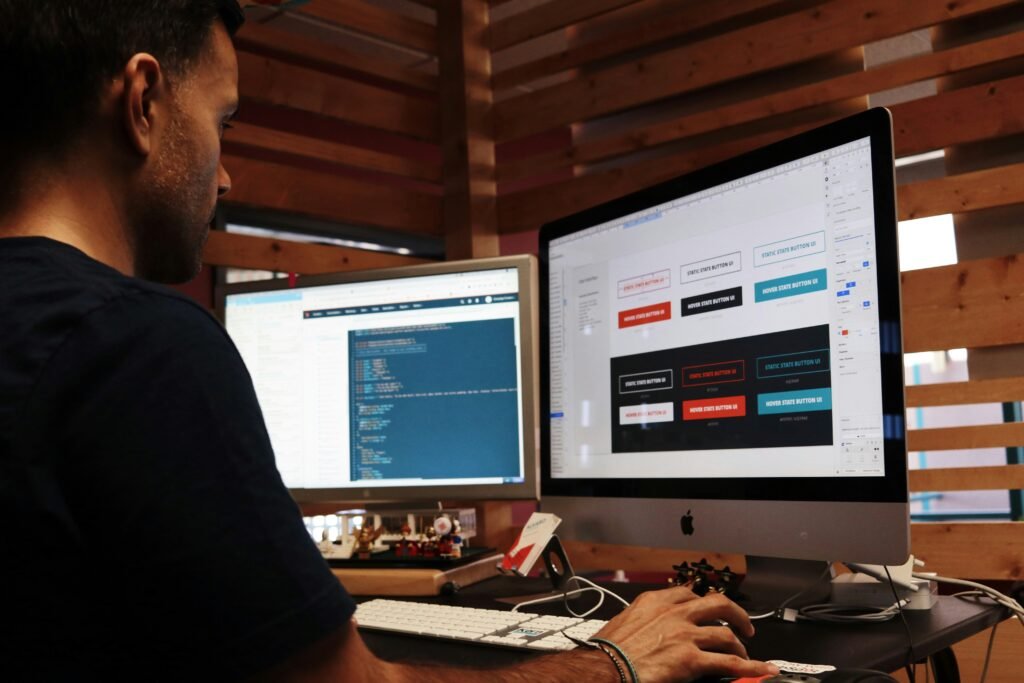 seo website developer vs regular web developer comparison 2026