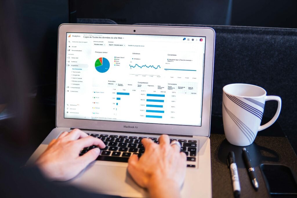 Technical website SEO audit showing indexing, redirects, and canonical checks